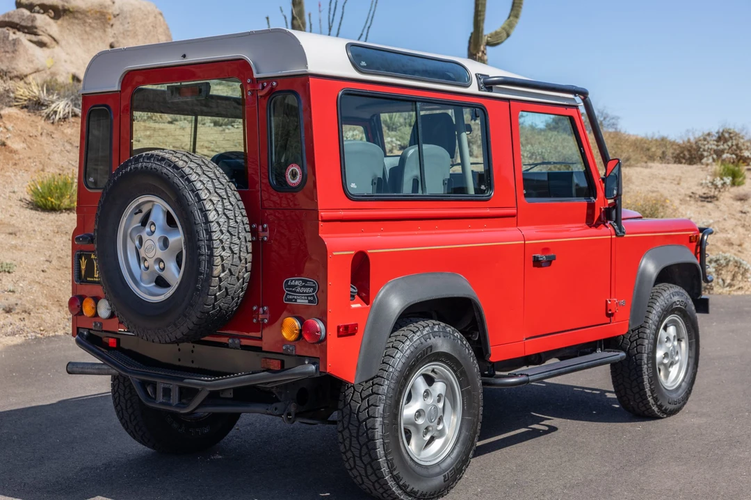 1997 Land Rover Defender 90 - Image 16 of 31