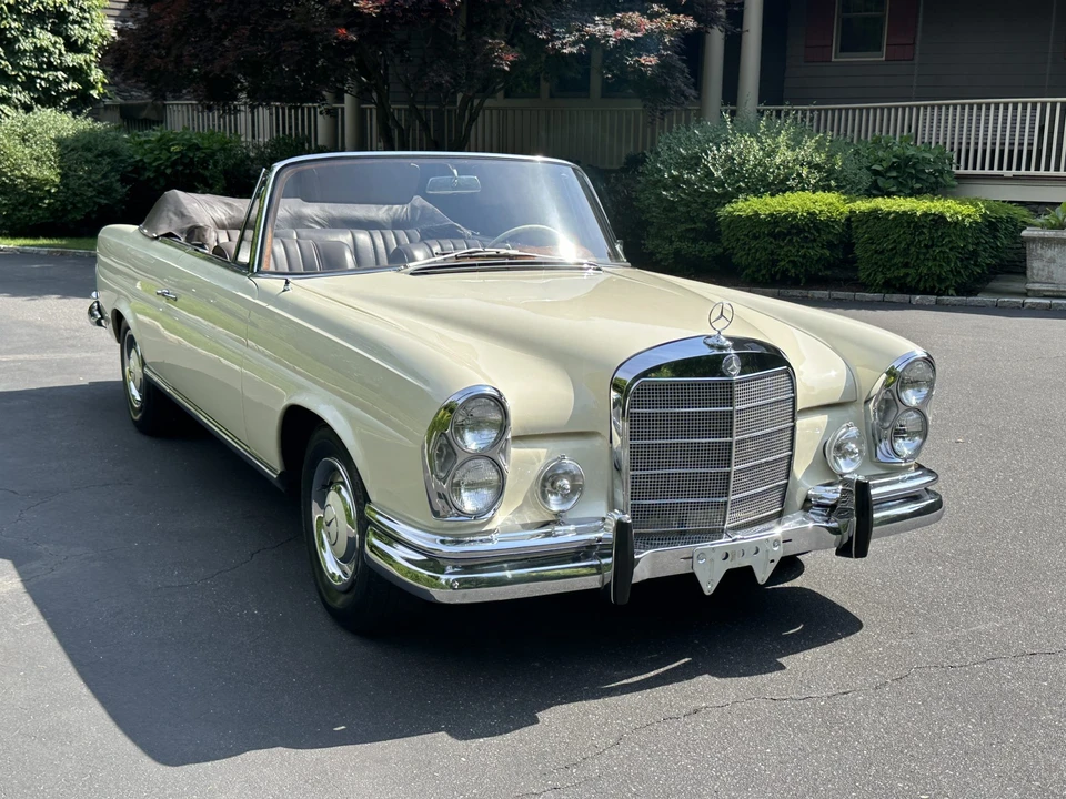 1966 Mercedes-Benz W111 Cabriolet - Image 13 of 31