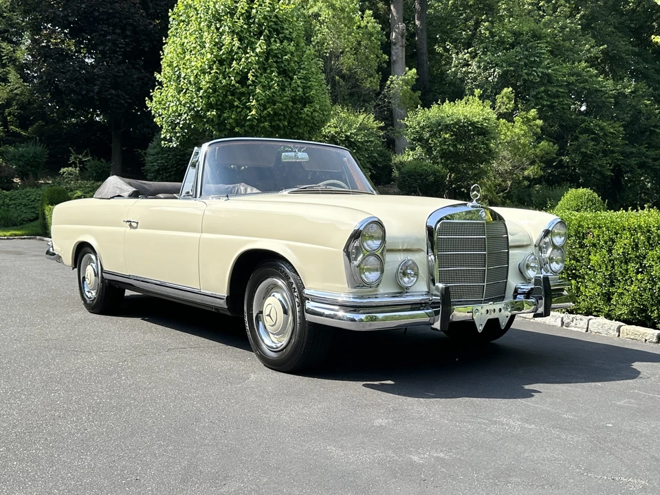 1966 Mercedes-Benz W111 Cabriolet - Image 26 of 31