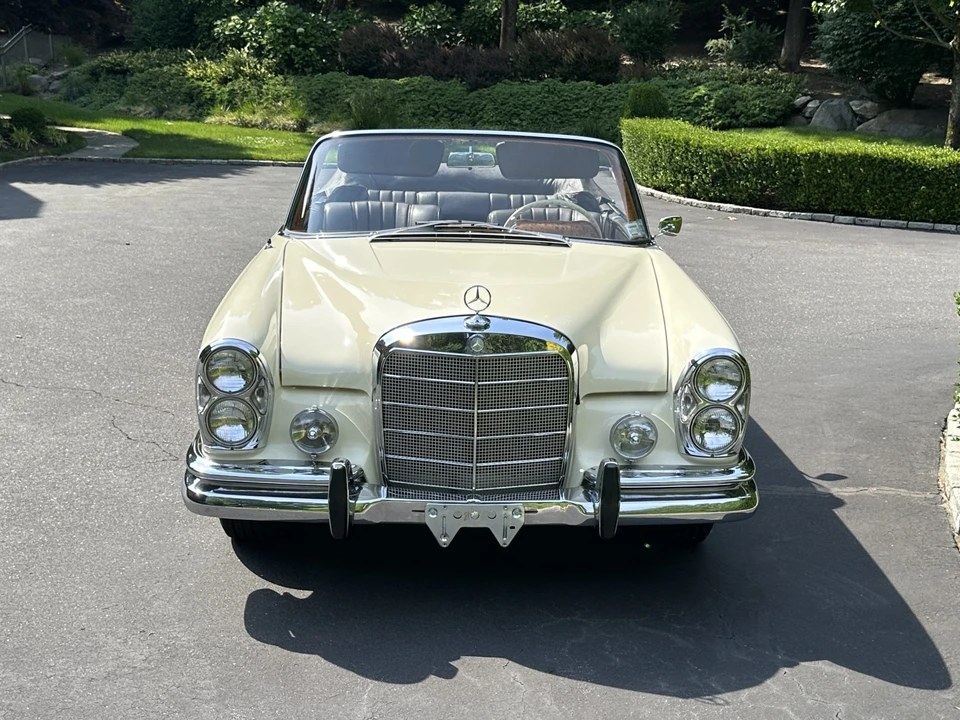1966 Mercedes-Benz W111 Cabriolet - Image 6 of 31