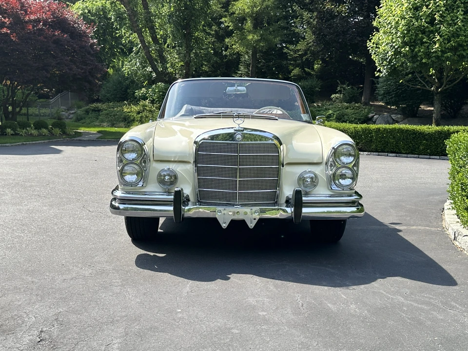 1966 Mercedes-Benz W111 Cabriolet - Image 7 of 31