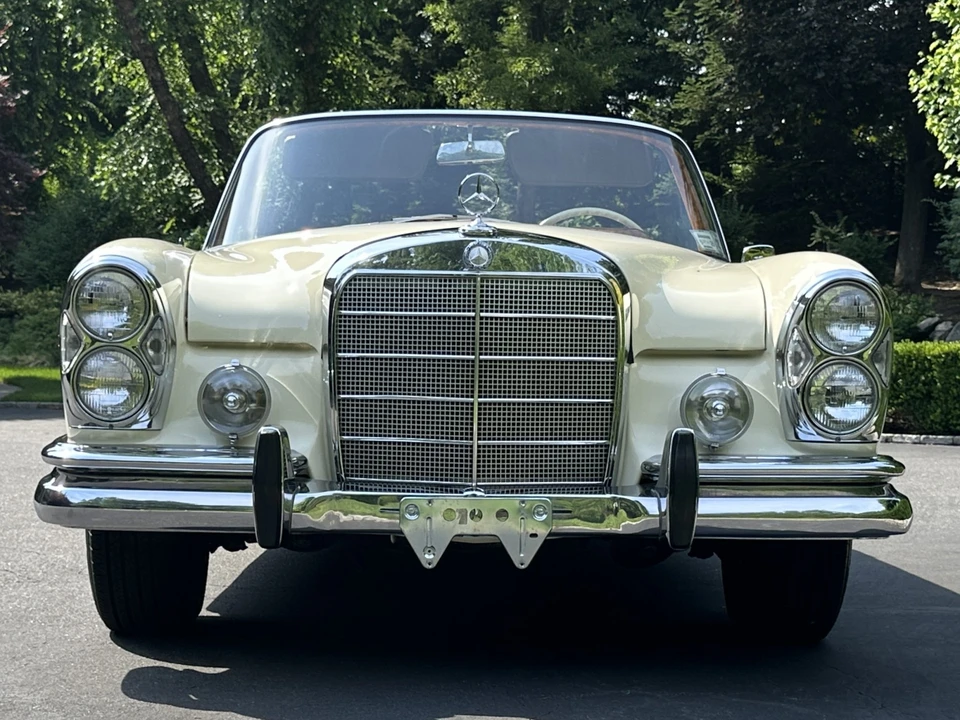 1966 Mercedes-Benz W111 Cabriolet - Image 8 of 31