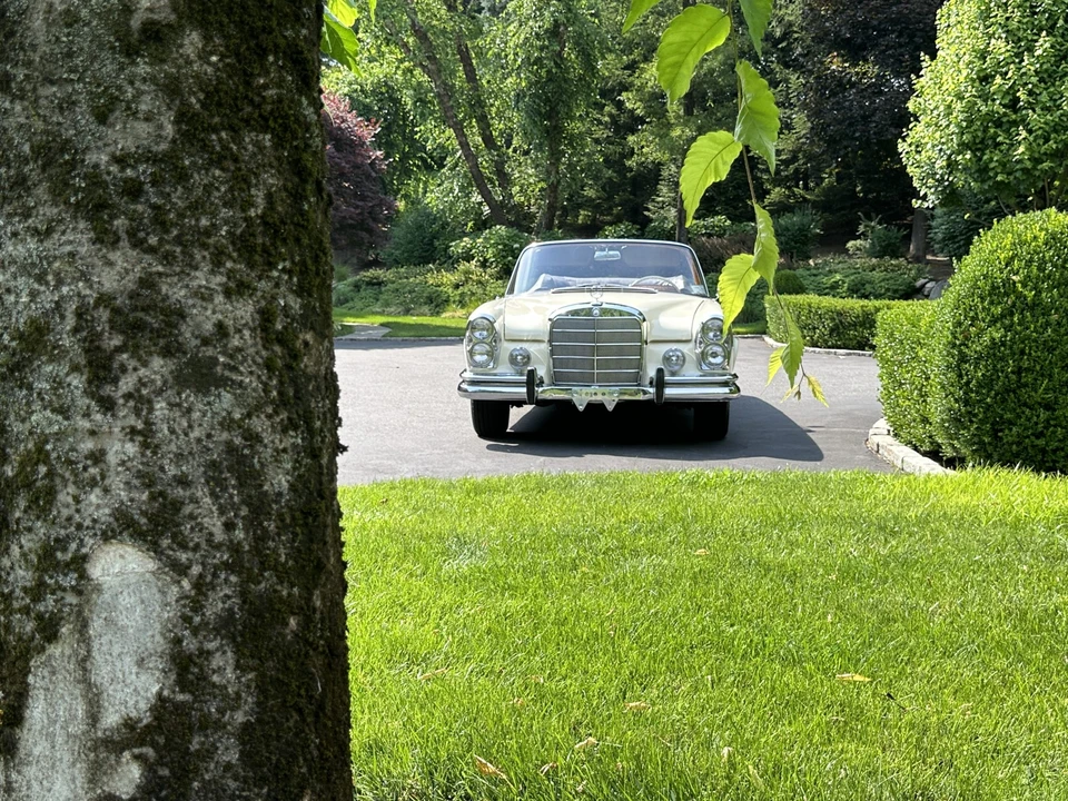 1966 Mercedes-Benz W111 Cabriolet - Image 10 of 31