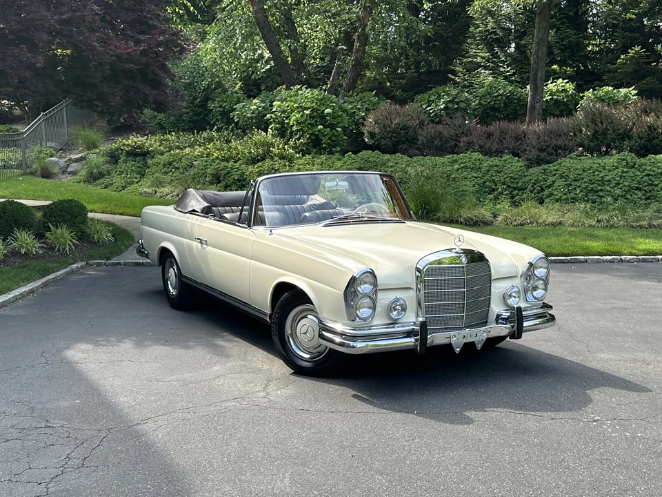 1966 Mercedes-Benz W111 Cabriolet - Image 20 of 31
