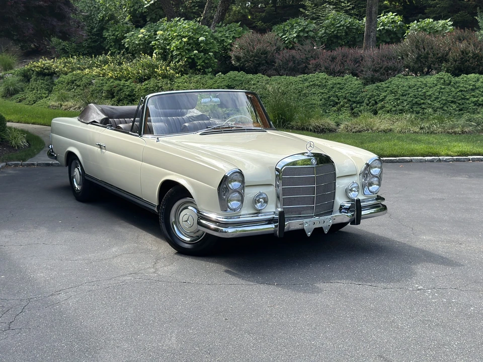 1966 Mercedes-Benz W111 Cabriolet - Image 24 of 31