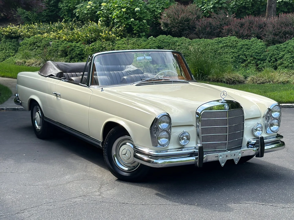 1966 Mercedes-Benz W111 Cabriolet - Image 19 of 31