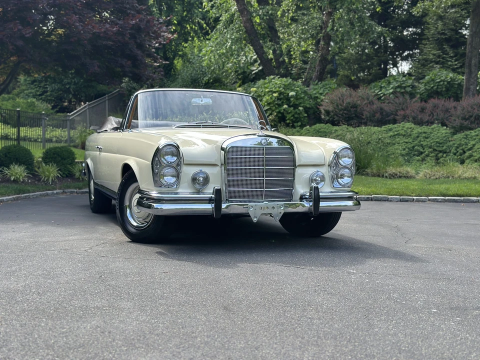 1966 Mercedes-Benz W111 Cabriolet - Image 12 of 31