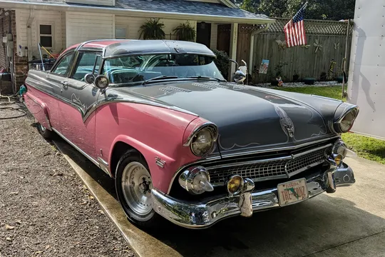 1955 Ford Fairlane Crown Victoria