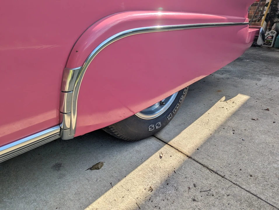1955 Ford Fairlane 1st Gen - Image 28 of 31