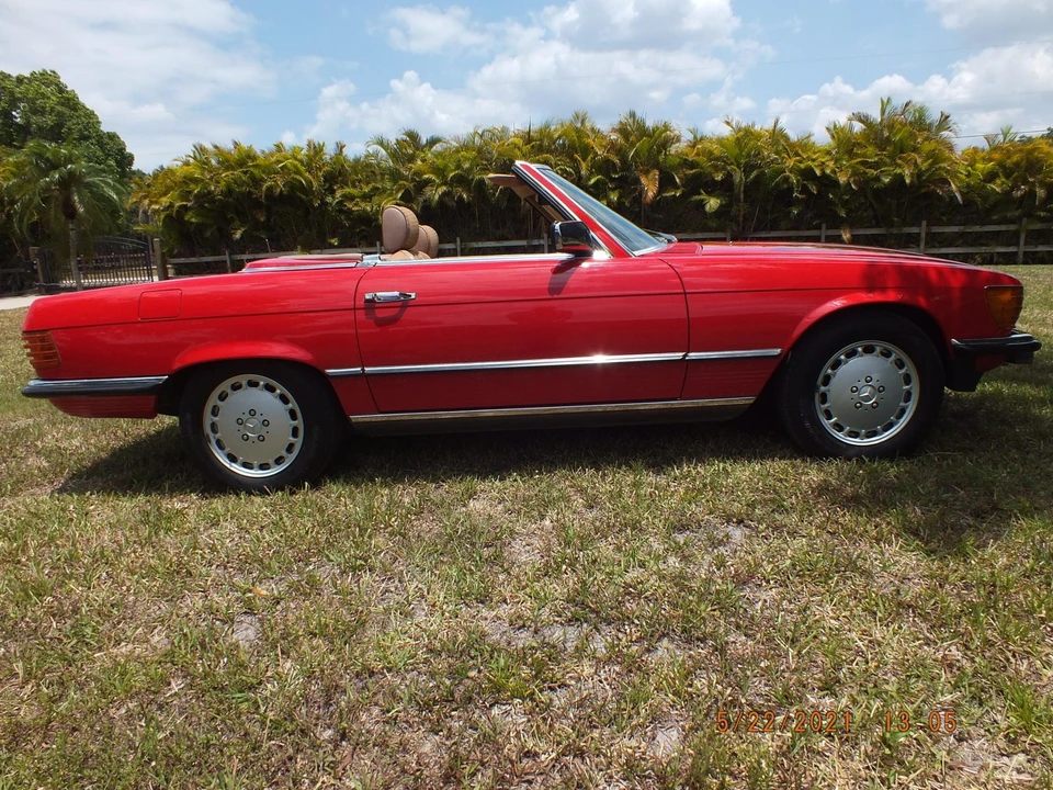 1985 Mercedes-Benz R107 SL-Class - Image 4 of 31