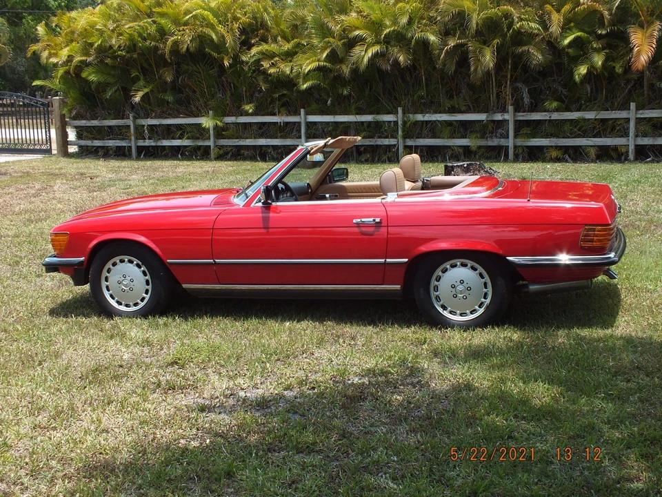 1985 Mercedes-Benz R107 SL-Class - Image 18 of 31