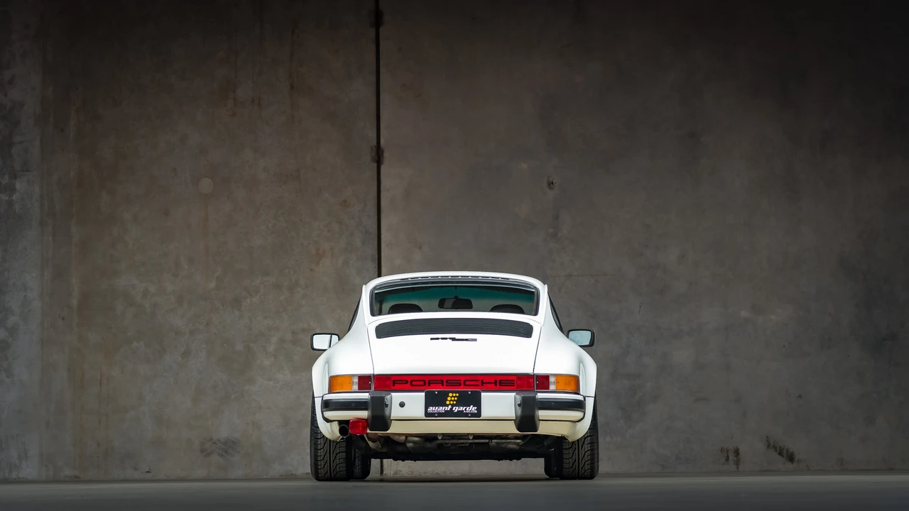 1983 Porsche 911 Carrera SC - Image 10 of 31