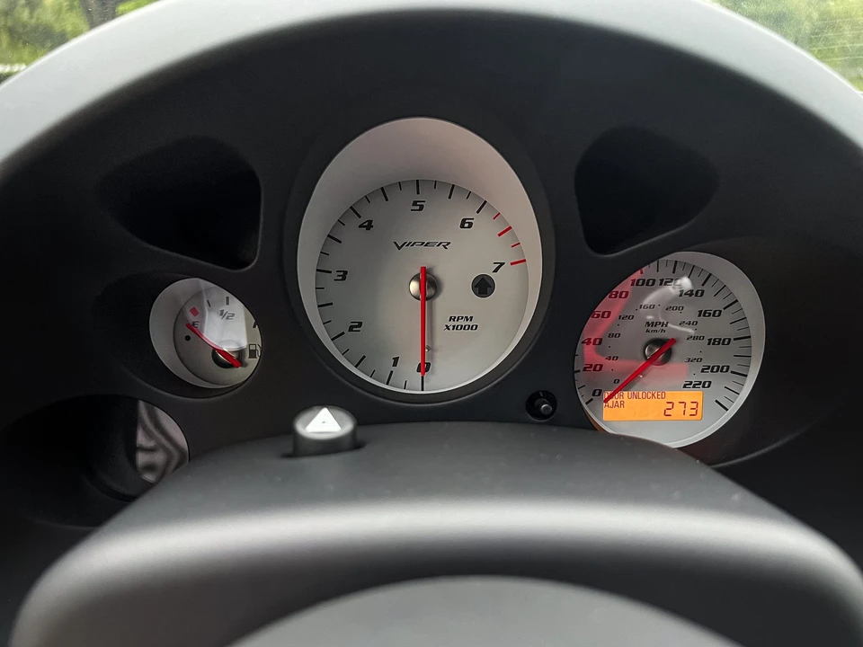 2009 Dodge Viper ACR 4th Gen - Image 28 of 31