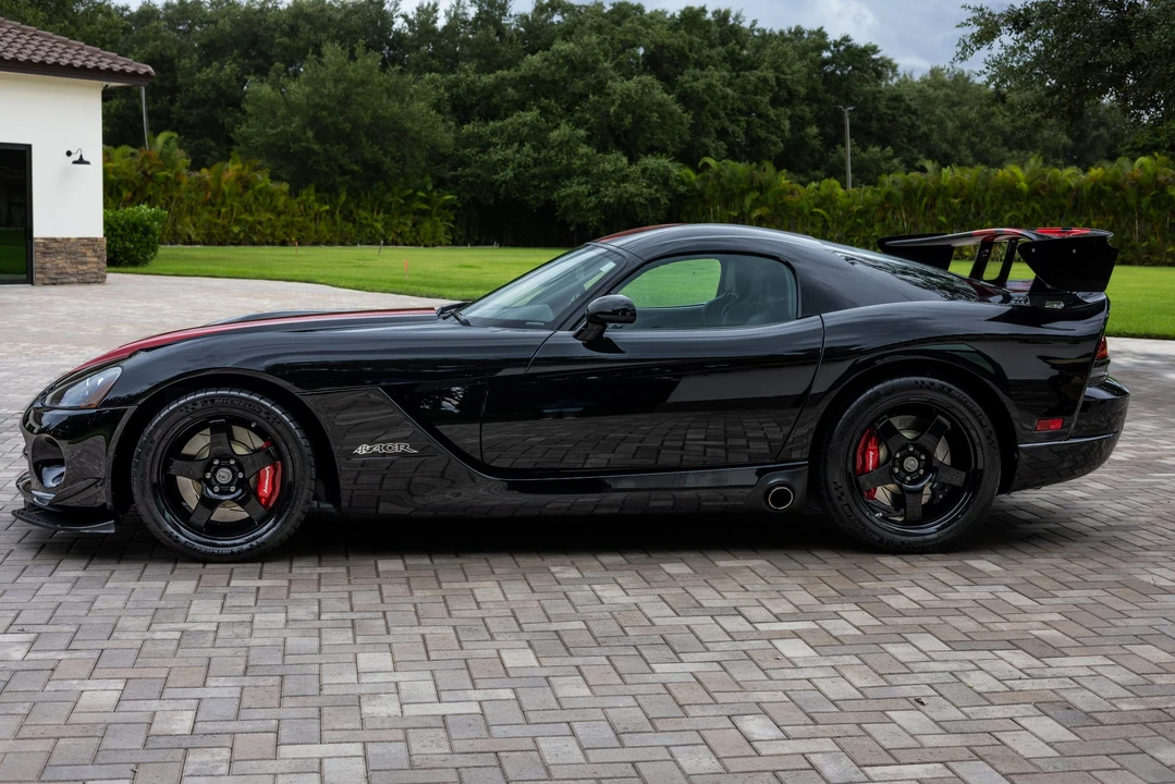 2009 Dodge Viper ACR 4th Gen - Image 2 of 31