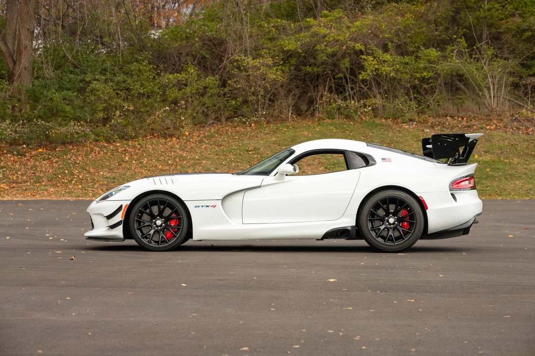 2017 Dodge Viper ACR 5th Gen - Image 13 of 31