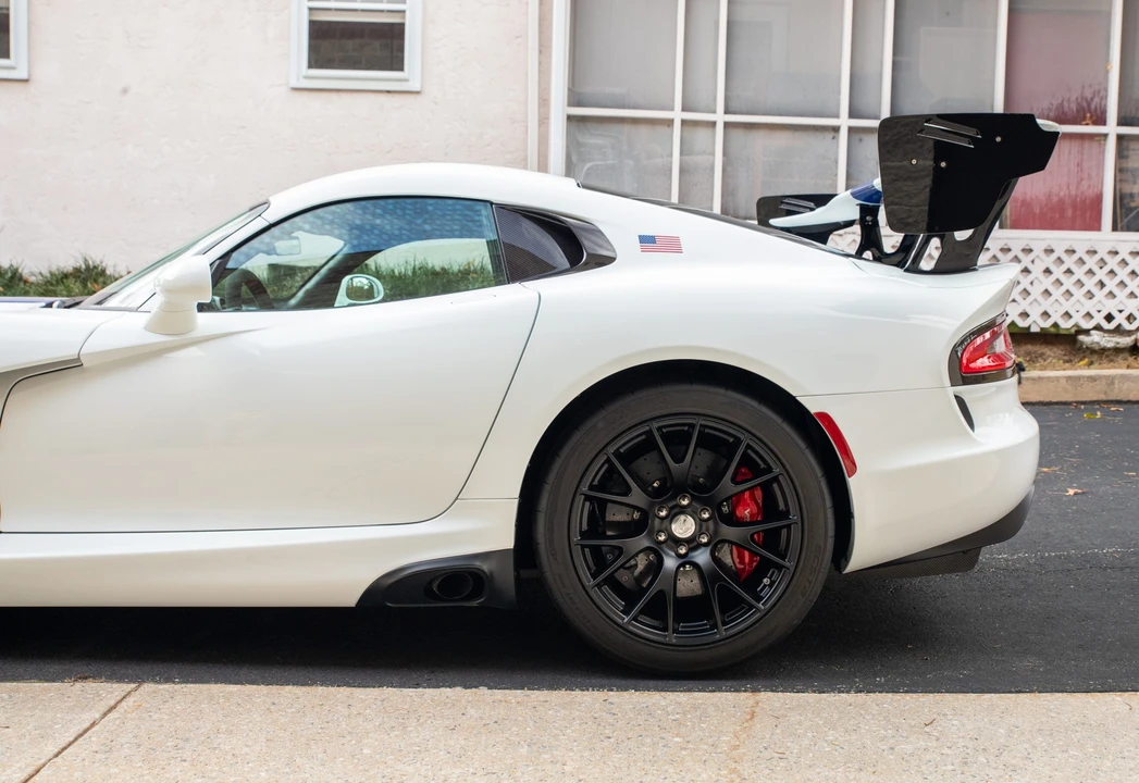 2017 Dodge Viper ACR 5th Gen - Image 23 of 31