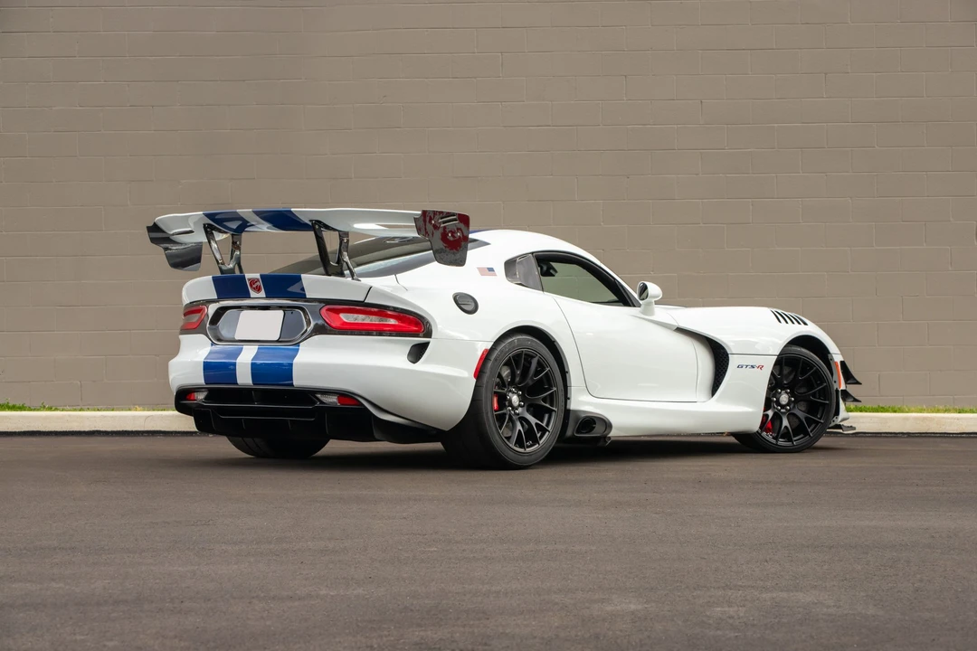 2017 Dodge Viper ACR 5th Gen - Image 8 of 31