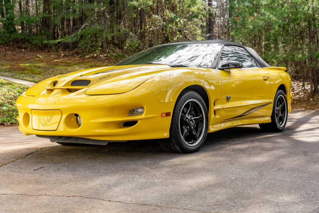 2002 Pontiac Firebird Trans Am 4th Gen - Image 11 of 31