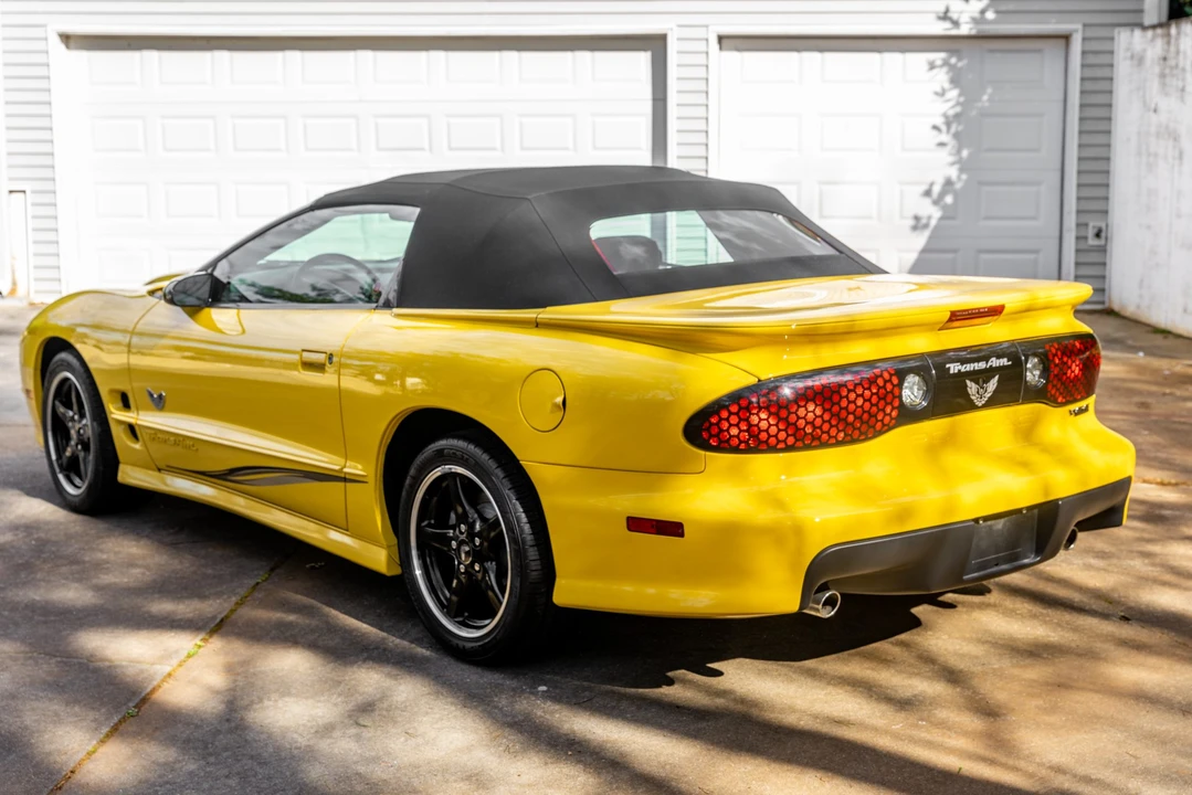2002 Pontiac Firebird Trans Am 4th Gen - Image 21 of 31