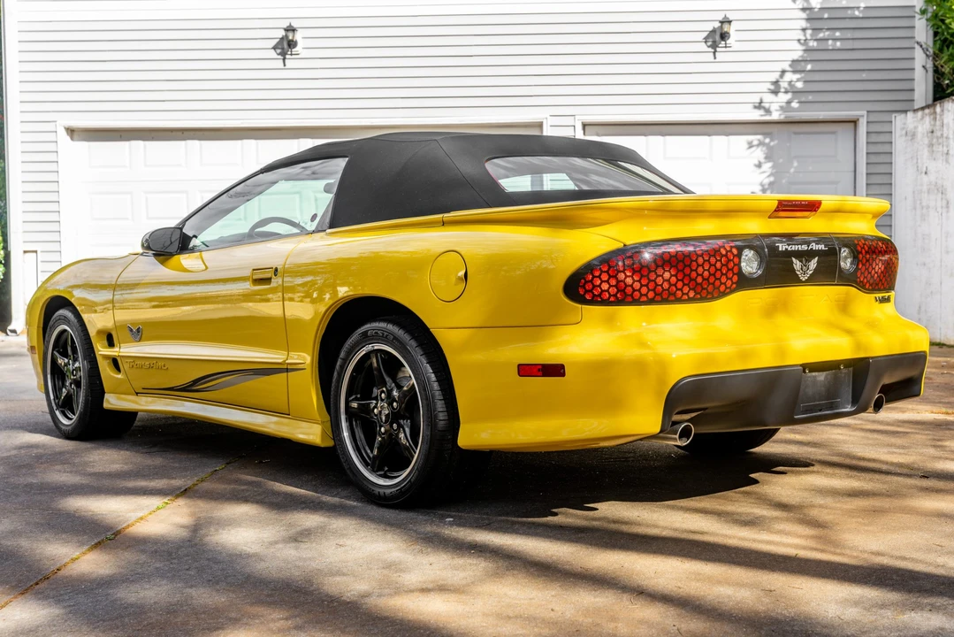 2002 Pontiac Firebird Trans Am 4th Gen - Image 20 of 31