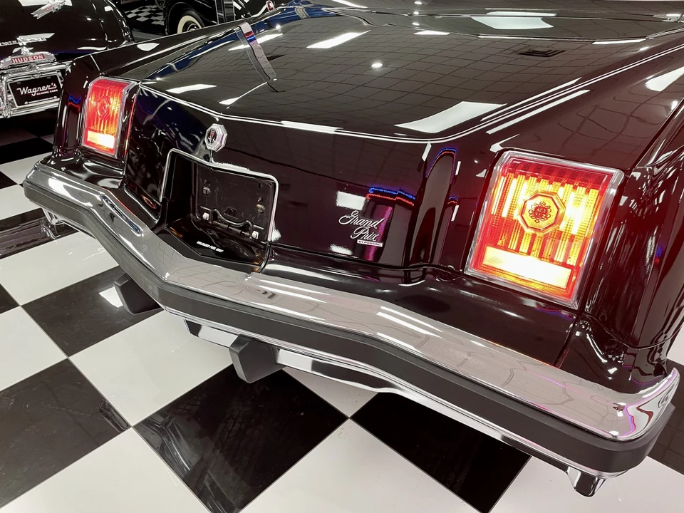 1977 Pontiac Grand Prix 3rd+ Gen - Image 20 of 31