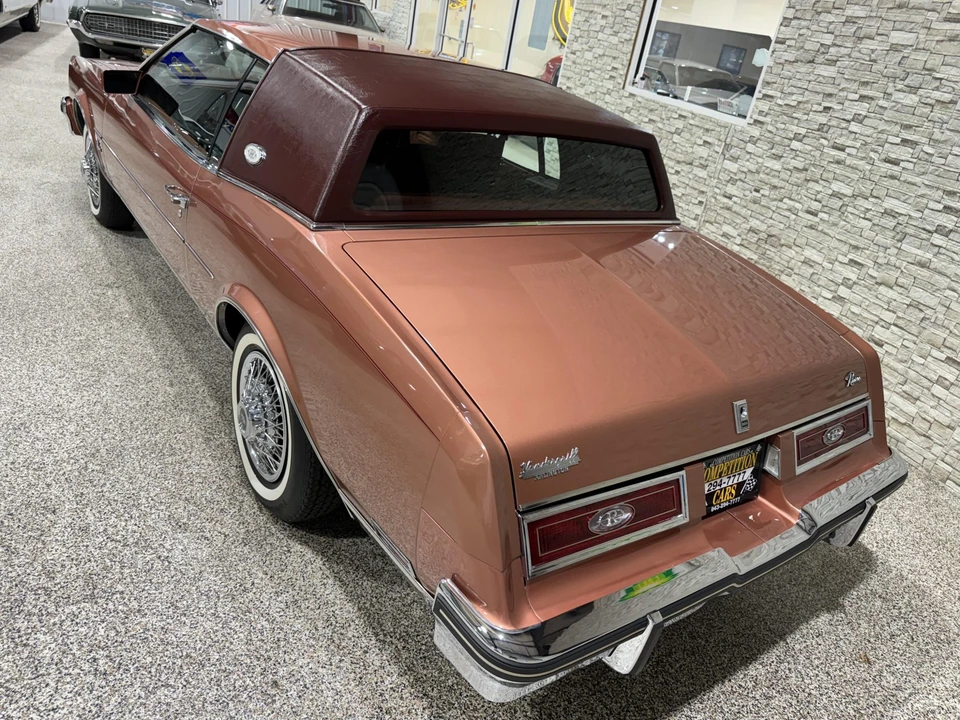 1982 Buick Riviera 4th-7th Gen - Image 14 of 31