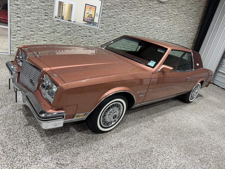 1982 Buick Riviera 4th-7th Gen - Image 6 of 31