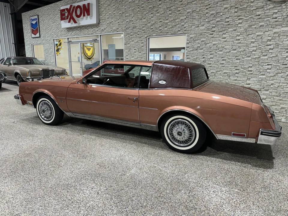 1982 Buick Riviera 4th-7th Gen - Image 10 of 31