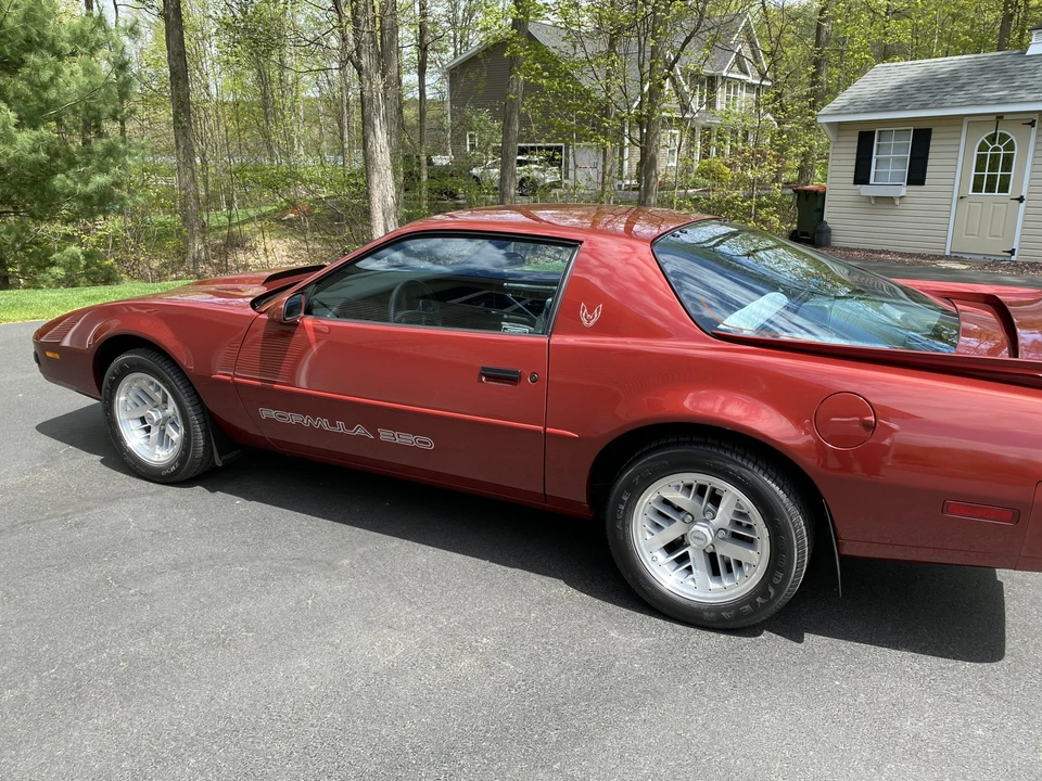 1989 Pontiac Firebird 3rd Gen - Image 12 of 31