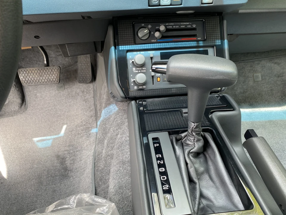 1989 Pontiac Firebird 3rd Gen - Image 24 of 31