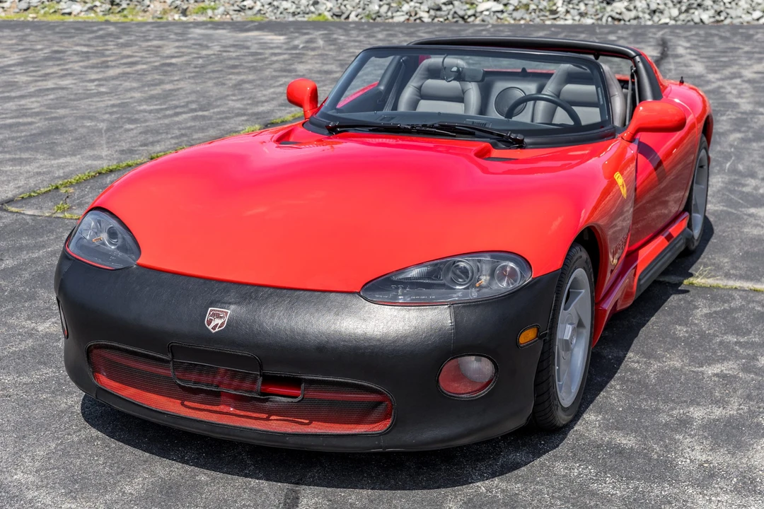 1993 Dodge Viper 1st Gen - Image 2 of 31