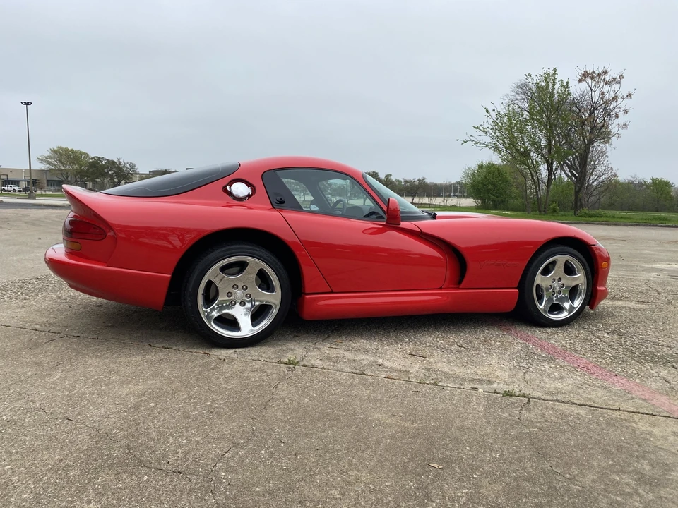 2000 Dodge Viper GTS 2nd Gen - Image 9 of 31