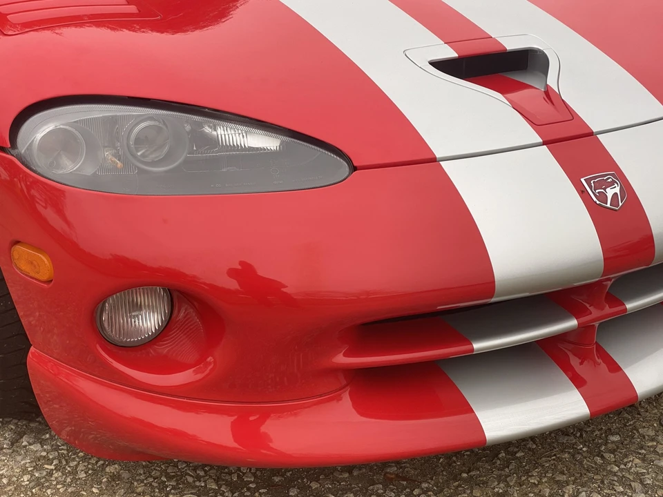 2000 Dodge Viper GTS 2nd Gen - Image 18 of 31