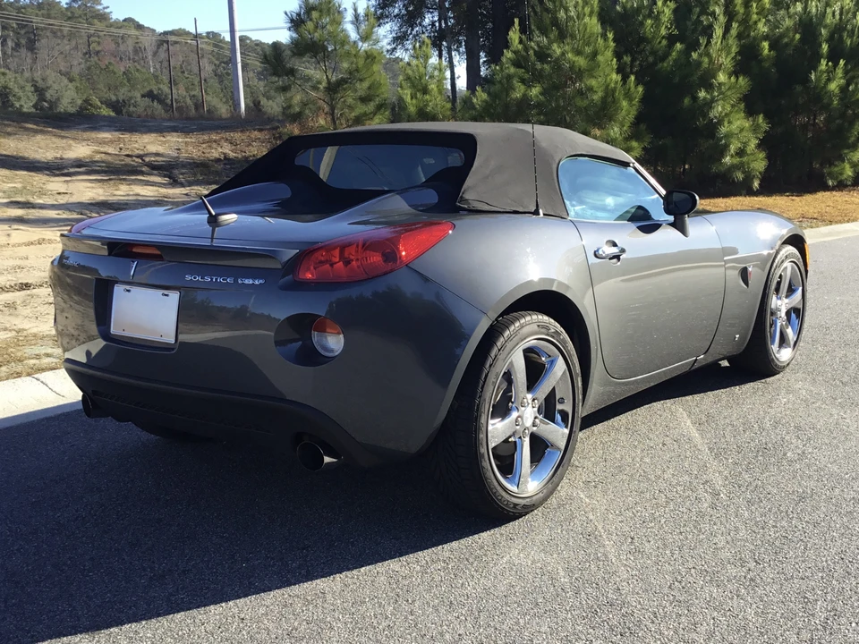 2008 Pontiac Solstice GXP - Image 8 of 31