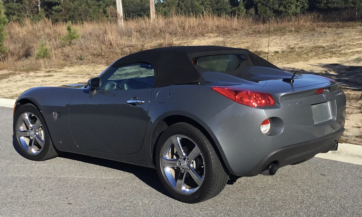 2008 Pontiac Solstice GXP - Image 5 of 31