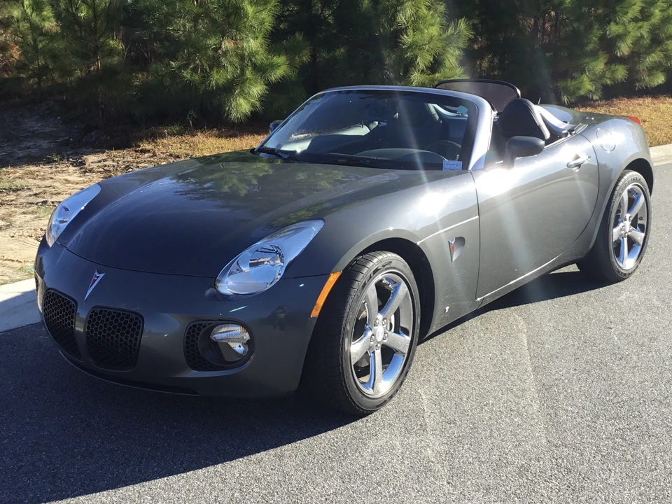 2008 Pontiac Solstice GXP - Image 11 of 31