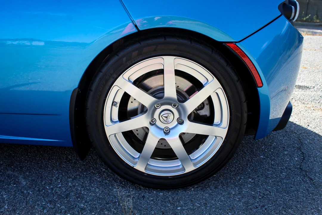 2008 Tesla Roadster - Image 27 of 31