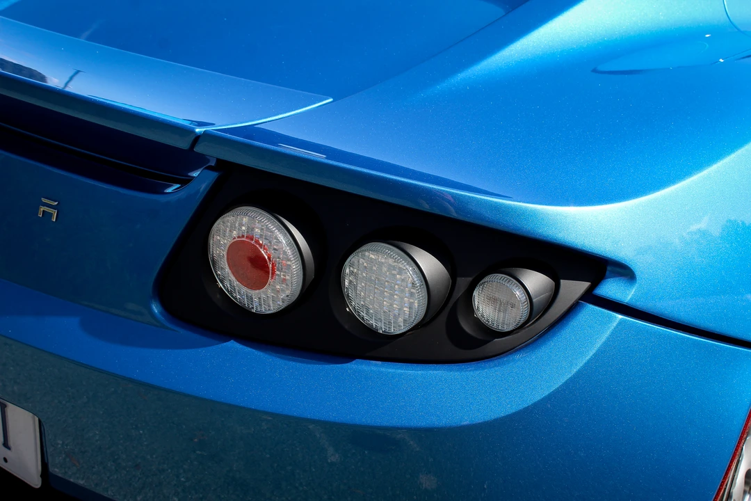 2008 Tesla Roadster - Image 18 of 31