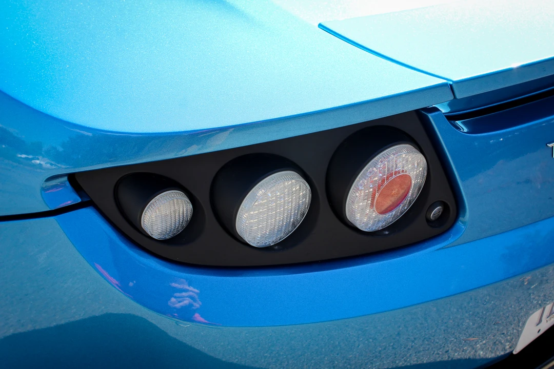2008 Tesla Roadster - Image 17 of 31