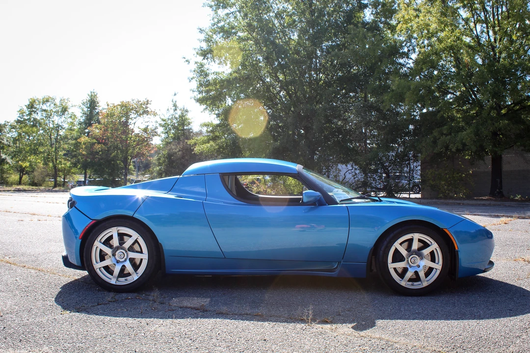2008 Tesla Roadster - Image 8 of 31