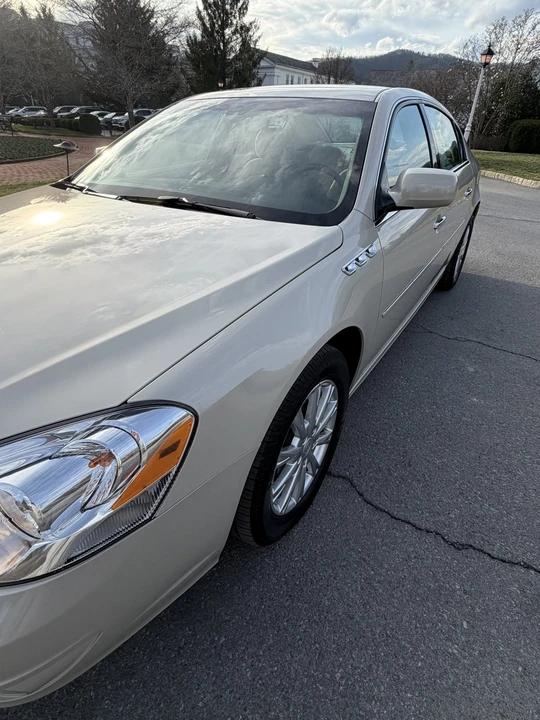 2011 Buick Lucerne - Image 30 of 31