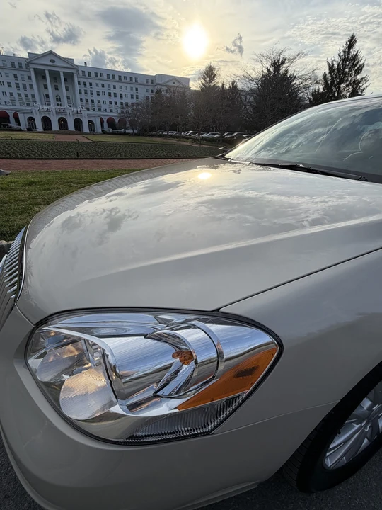 2011 Buick Lucerne - Image 28 of 31