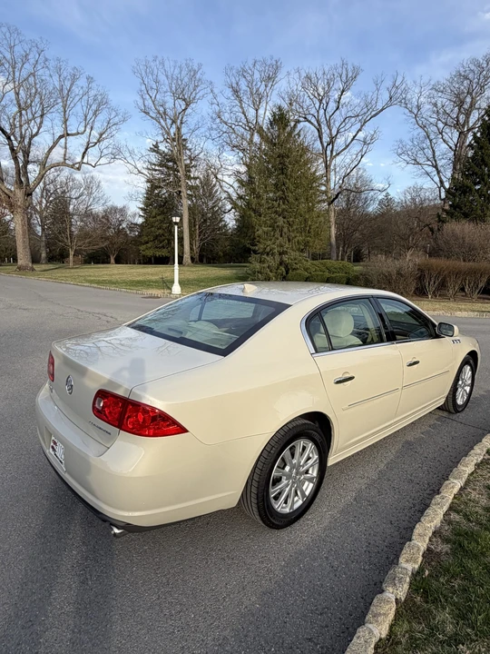2011 Buick Lucerne - Image 12 of 31