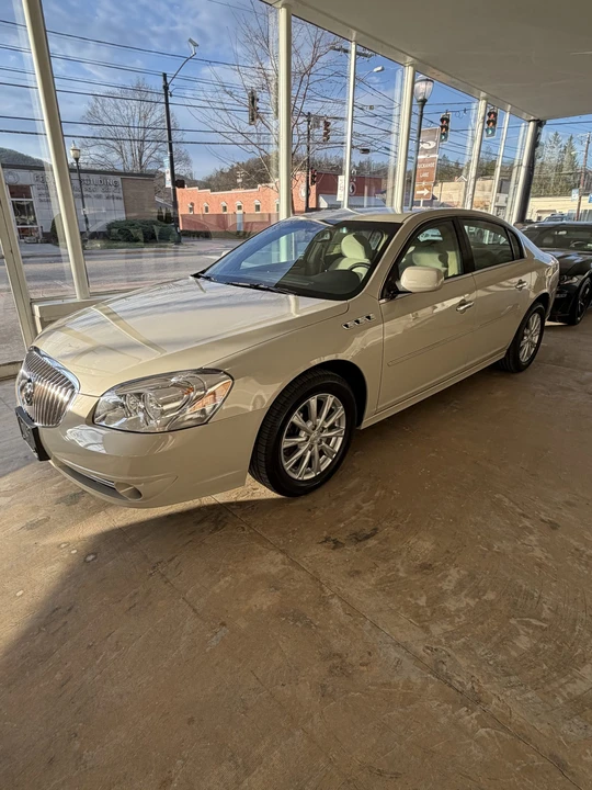 2011 Buick Lucerne - Image 14 of 31