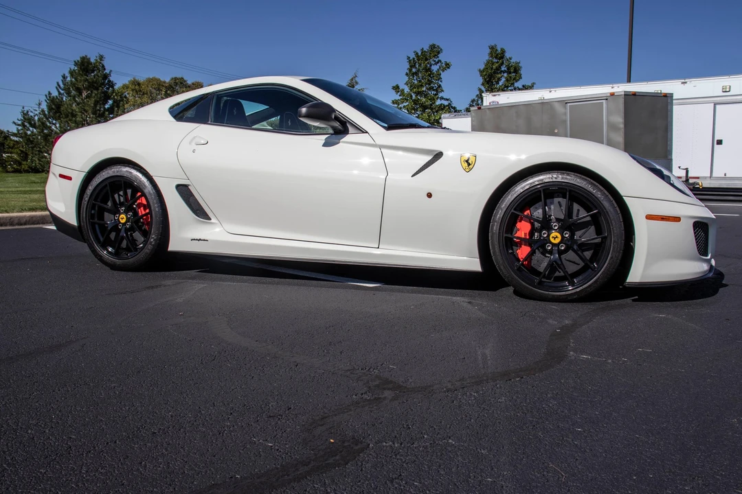 2011 Ferrari 599 GTO - Image 12 of 31