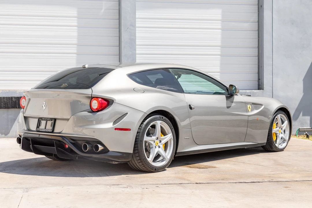 2012 Ferrari FF - Image 27 of 31