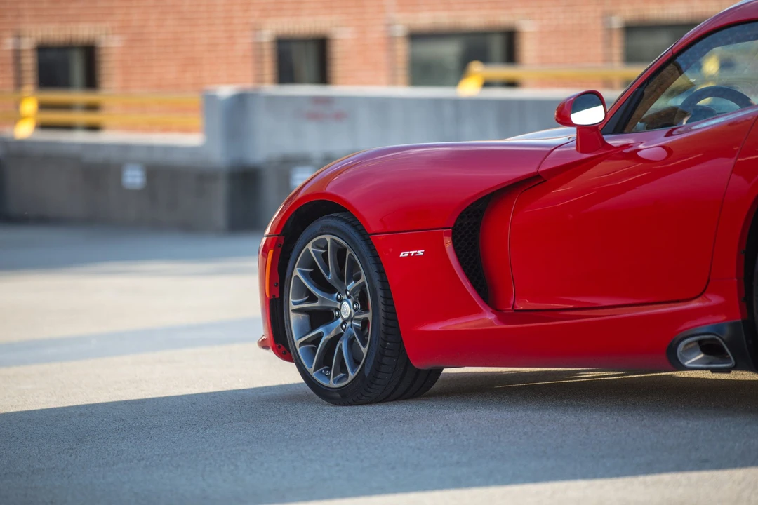 2013 Dodge Viper 5th Gen - Image 21 of 31