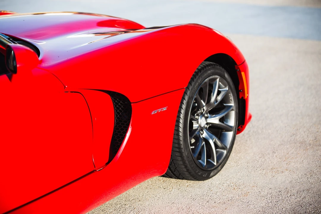 2013 Dodge Viper 5th Gen - Image 24 of 31