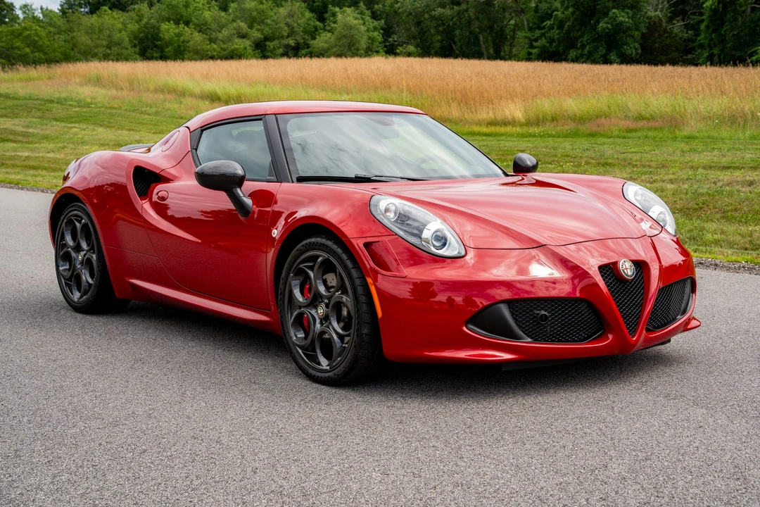 2015 Alfa Romeo 4C Coupe - Image 11 of 31