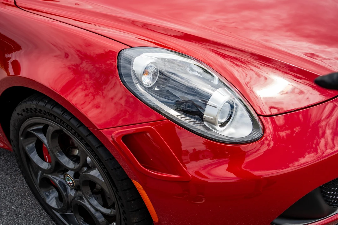 2015 Alfa Romeo 4C Coupe - Image 29 of 31